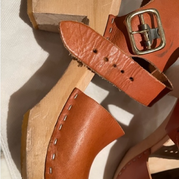 Women’s Bryr Clogs Emma Closed Toe High Heel - Picture 5 of 11